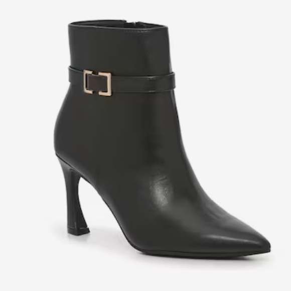 Unisa Shoes - Unisa Kaysie Bootie Black Faux Leather Buckle Detail Side Zip Size 10M